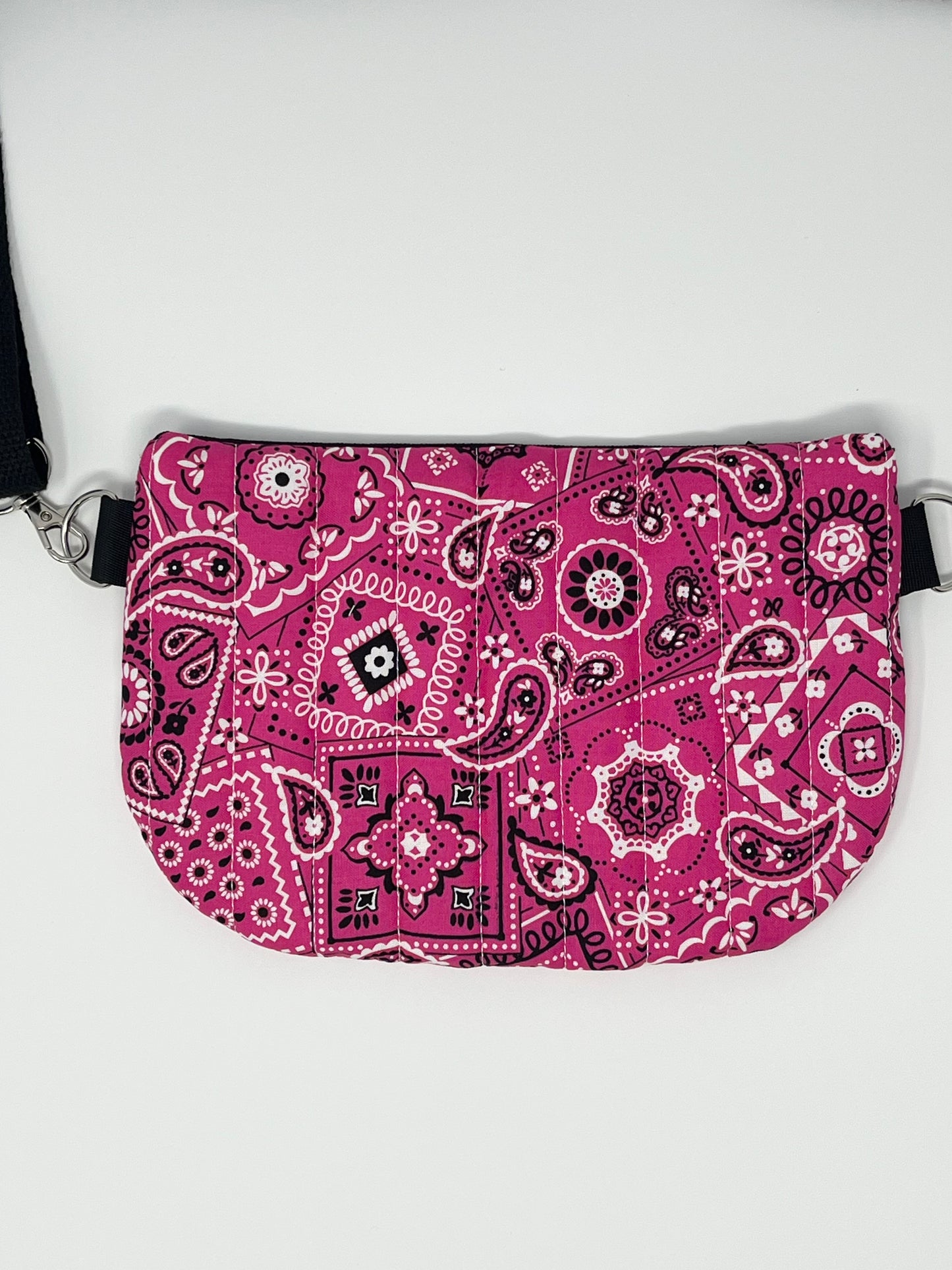 Magenta Bandana Print Quilted Crossbody Bag