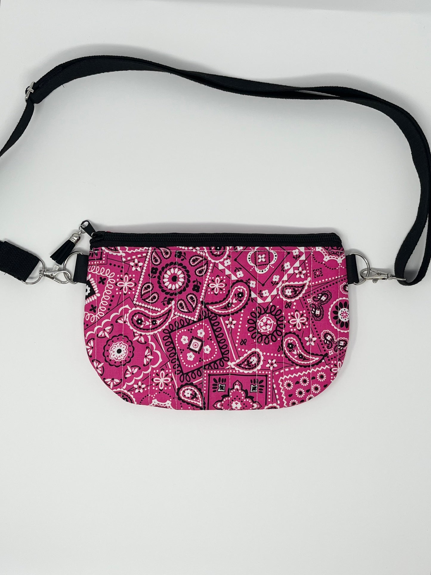 Magenta Bandana Print Quilted Crossbody Bag