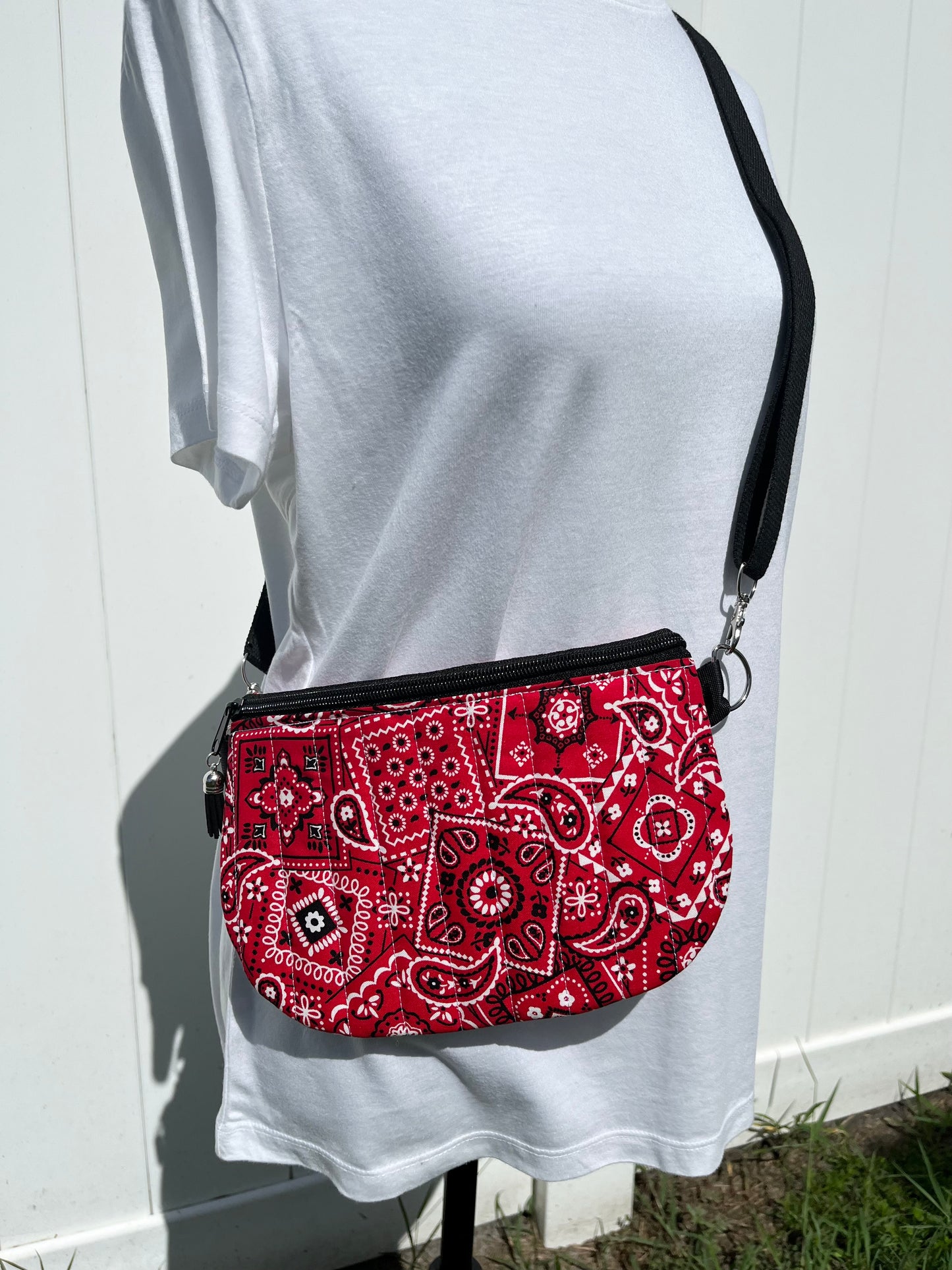 Red Bandana Print Quilted Crossbody Bag