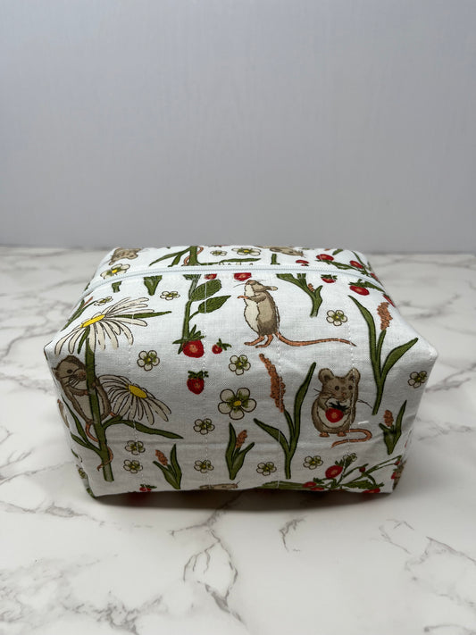 Strawberry Field Boxy Zipper Pouch